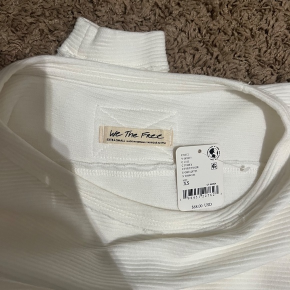 Free People Oversized Long Sleeve NWT - Picture 3 of 5